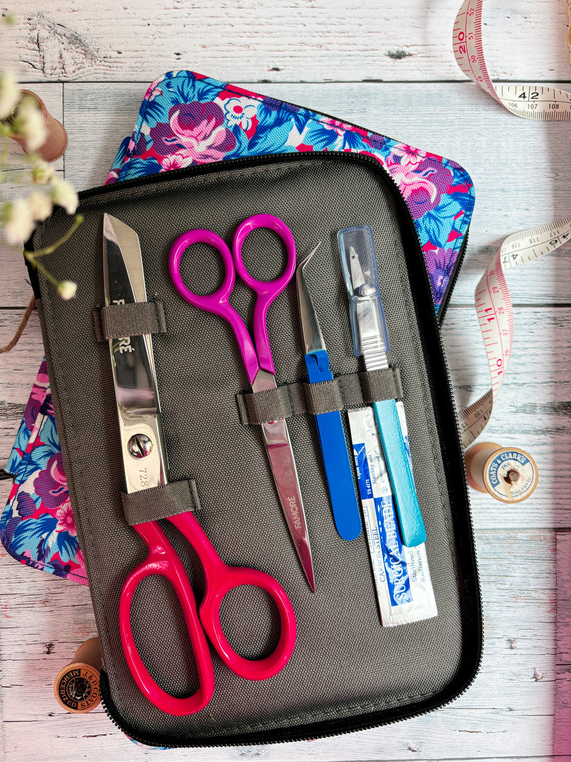 Famore's Floral Pattern Sewing Kit: Shears, Scissors, Ripper and Tweezers