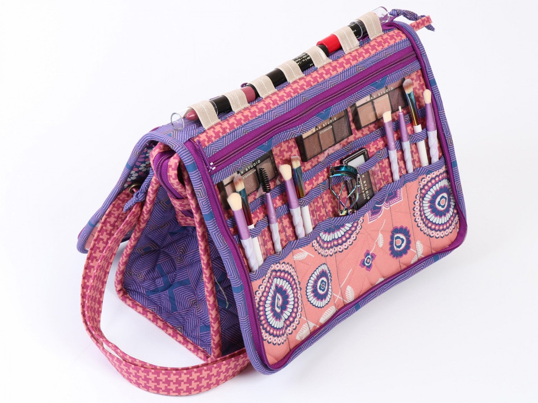 Take A Stand Stand-Up Tote Sewing Pattern by Annie Unrein for ByAnnie