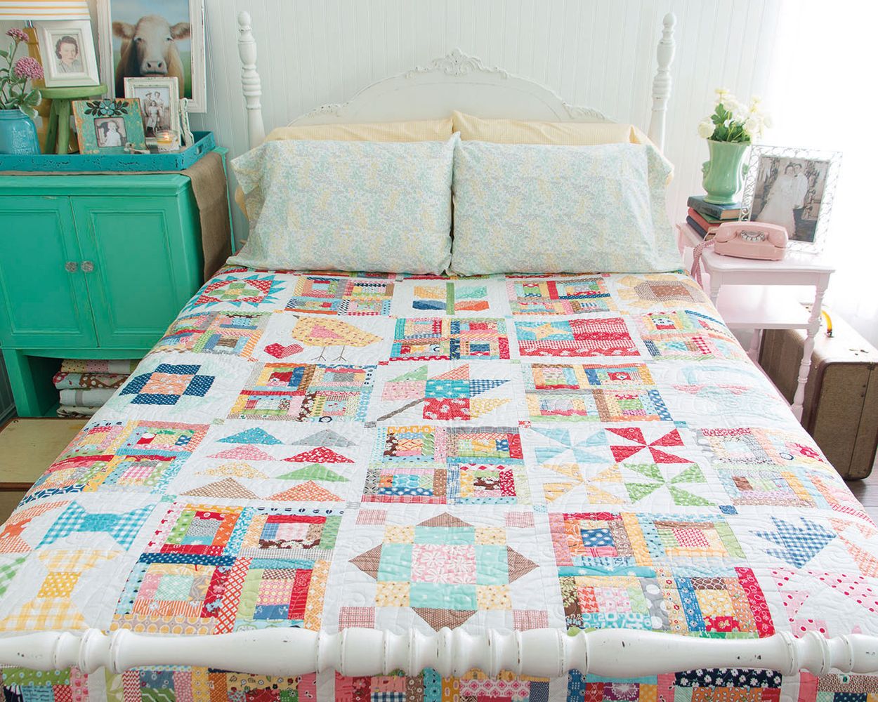 Farm Girl Vintage Quilt Pattern Book by Lori Holt for It's Sew Emma