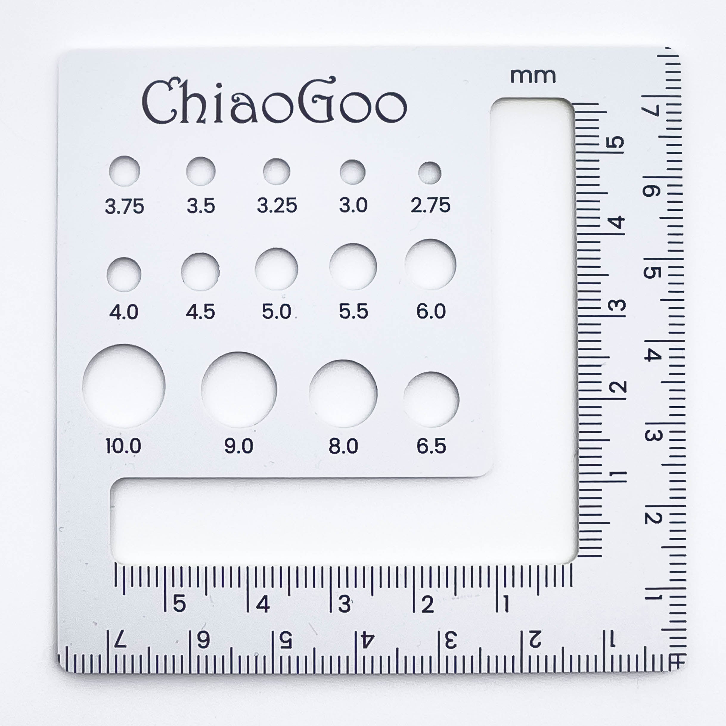 ChiaoGoo 3-Inch Square Swatch and 14-Hole Needle Gauge US 2 (2.75 mm) - US 15 (1 mm)