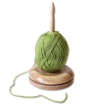 ChiaoGoo Wood Yarn Butler Yarn Ball Spins Easily Ball Bearings