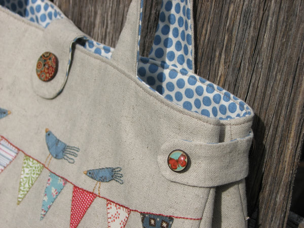 The Simple Life Quilt Pattern Book by Anni Downs of Hatched and Patched