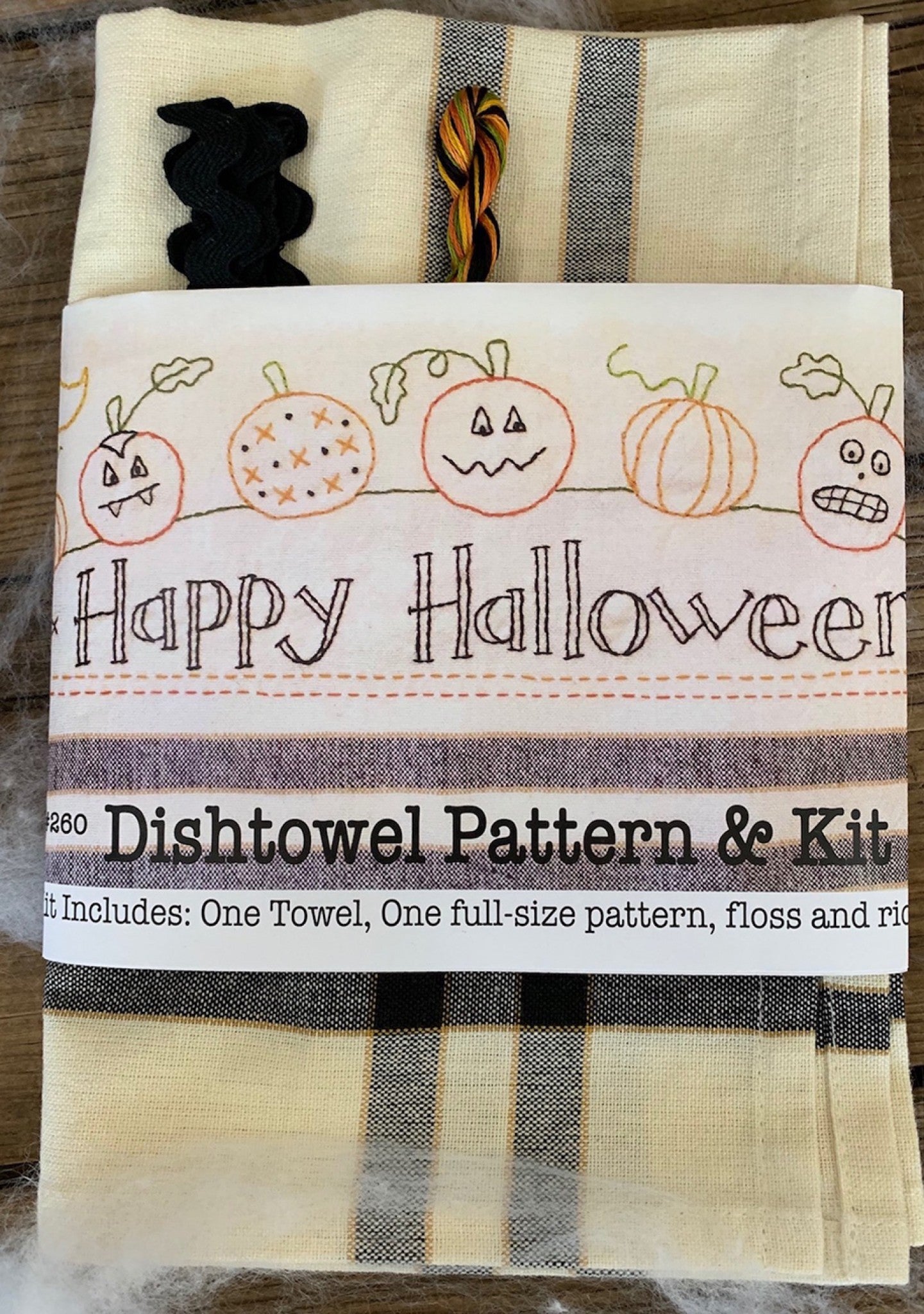 Happy Halloween Dishtowel Embroidery Kit by Barri Sue Gaudet for Bareroots