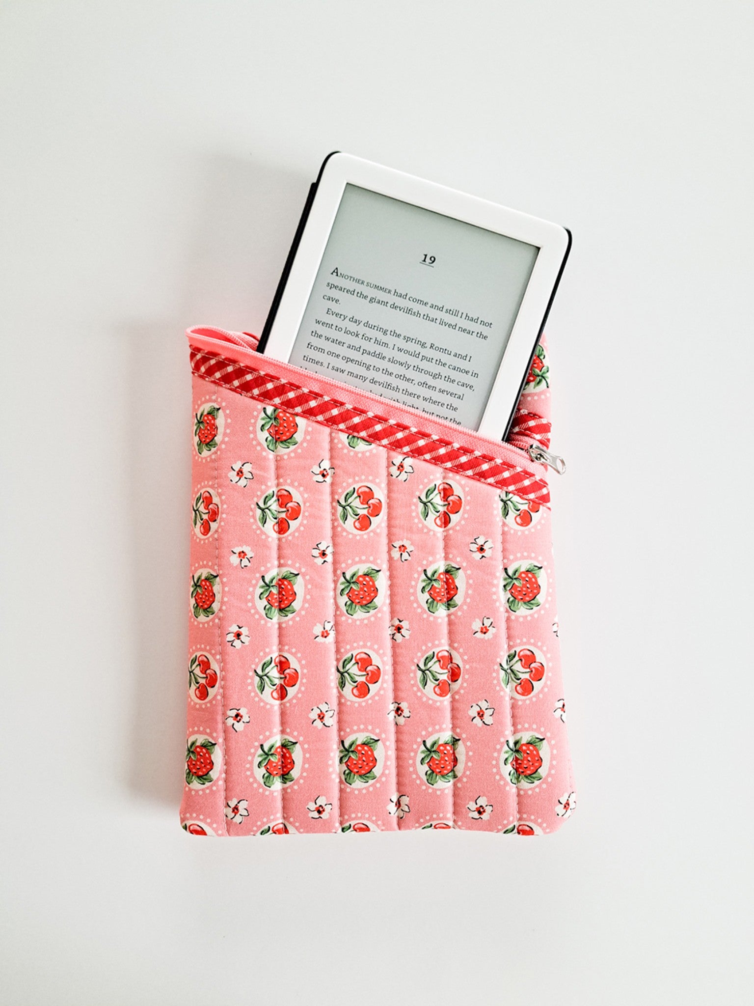 Hemingway Pouch Sewing Pattern from Center Street Quilts