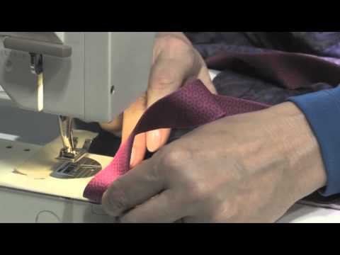 Creative Grids Bias Binding Simplified CGRABB1 by Janice Pope, the official CreativeGridsUSA demonstration video.