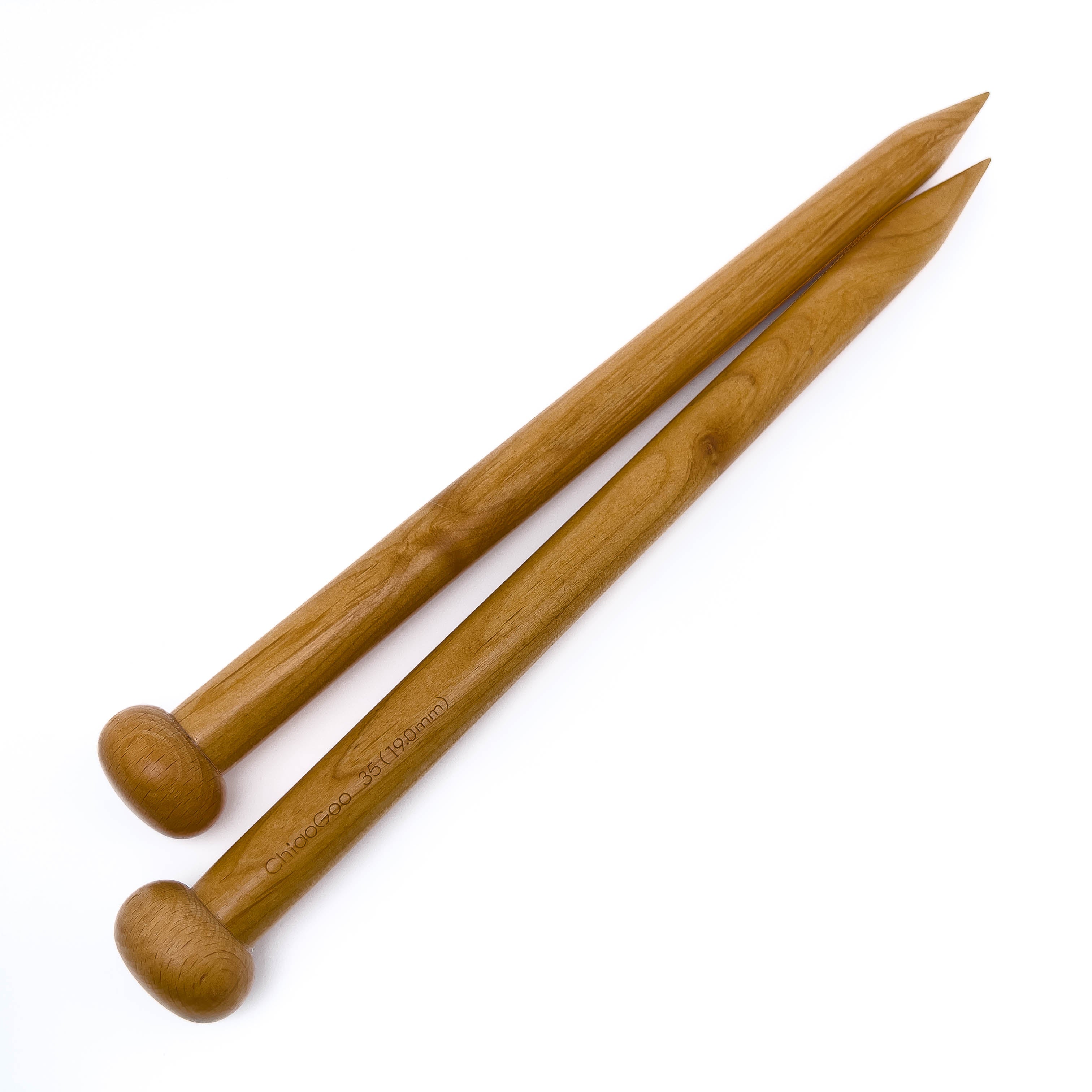 ChiaoGoo 13 Inch (33 cm) Single Point Wooden Knitting Needles (Sizes 17 - 50)
